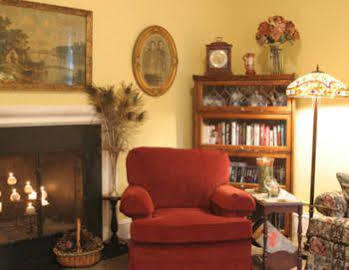 Alpine Haus Bed & Breakfast Inn Vernon Exterior photo